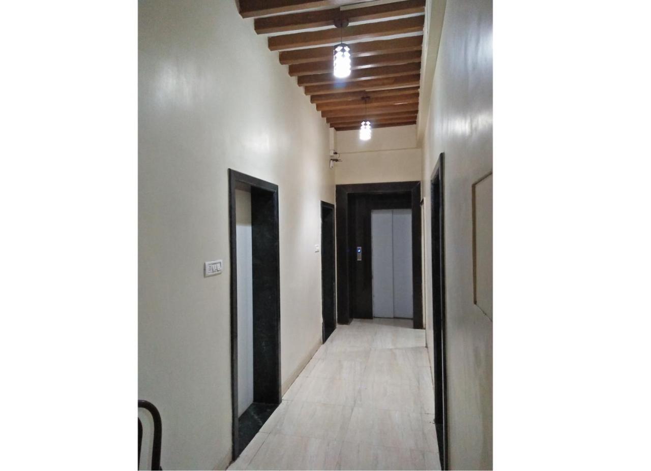 Hotel Blue Bird Colaba Mandve Exterior foto