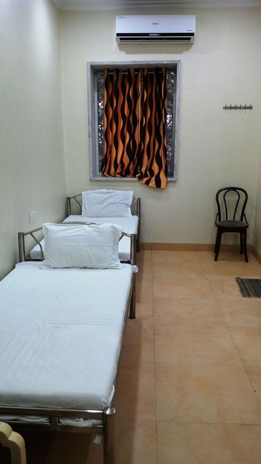 Hotel Blue Bird Colaba Mandve Exterior foto